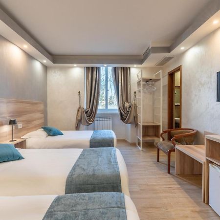 Leone D'Oro Guesthouse - Close To Piazza Vittorio Ρώμη Εξωτερικό φωτογραφία