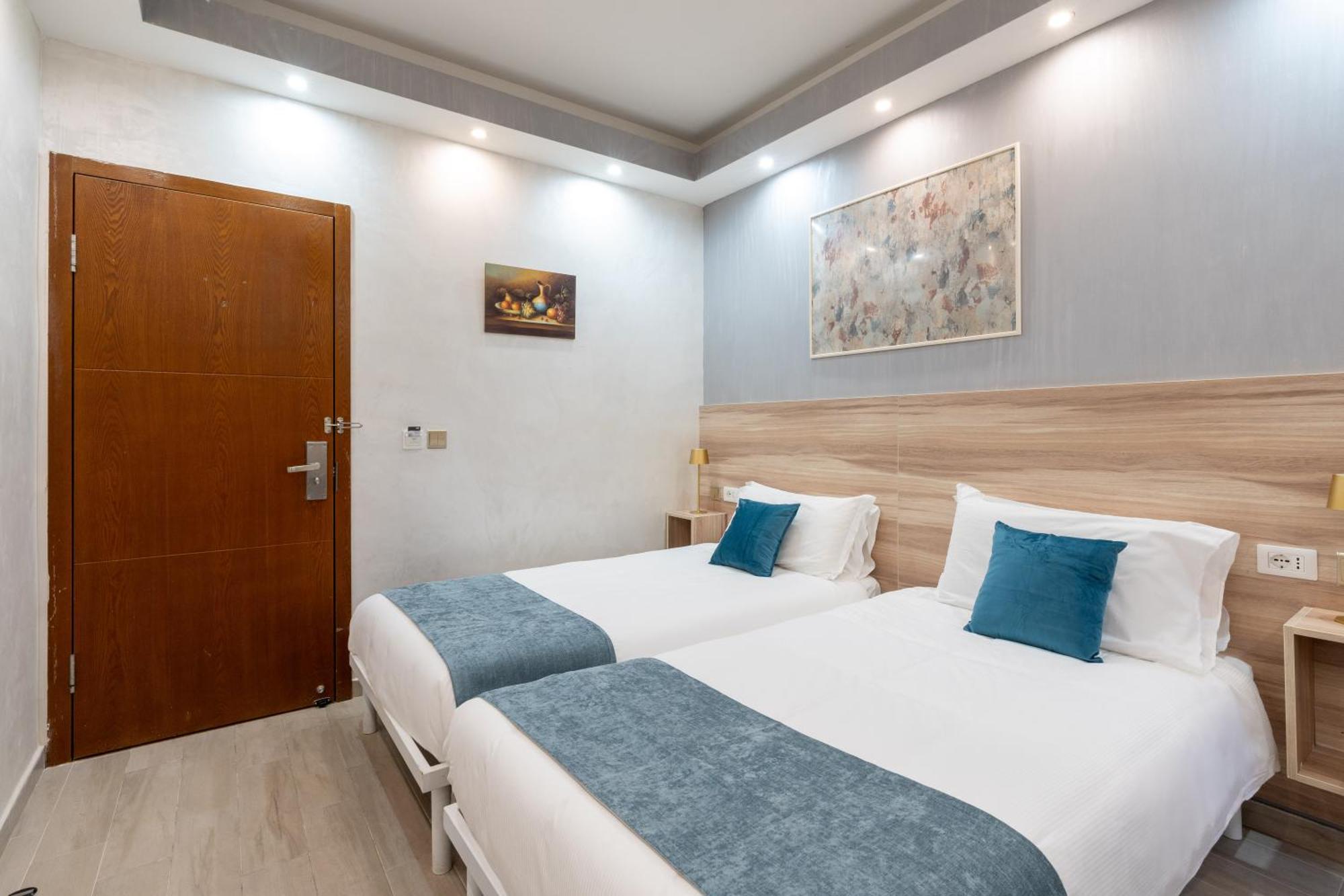 Leone D'Oro Guesthouse - Close To Piazza Vittorio Ρώμη Εξωτερικό φωτογραφία