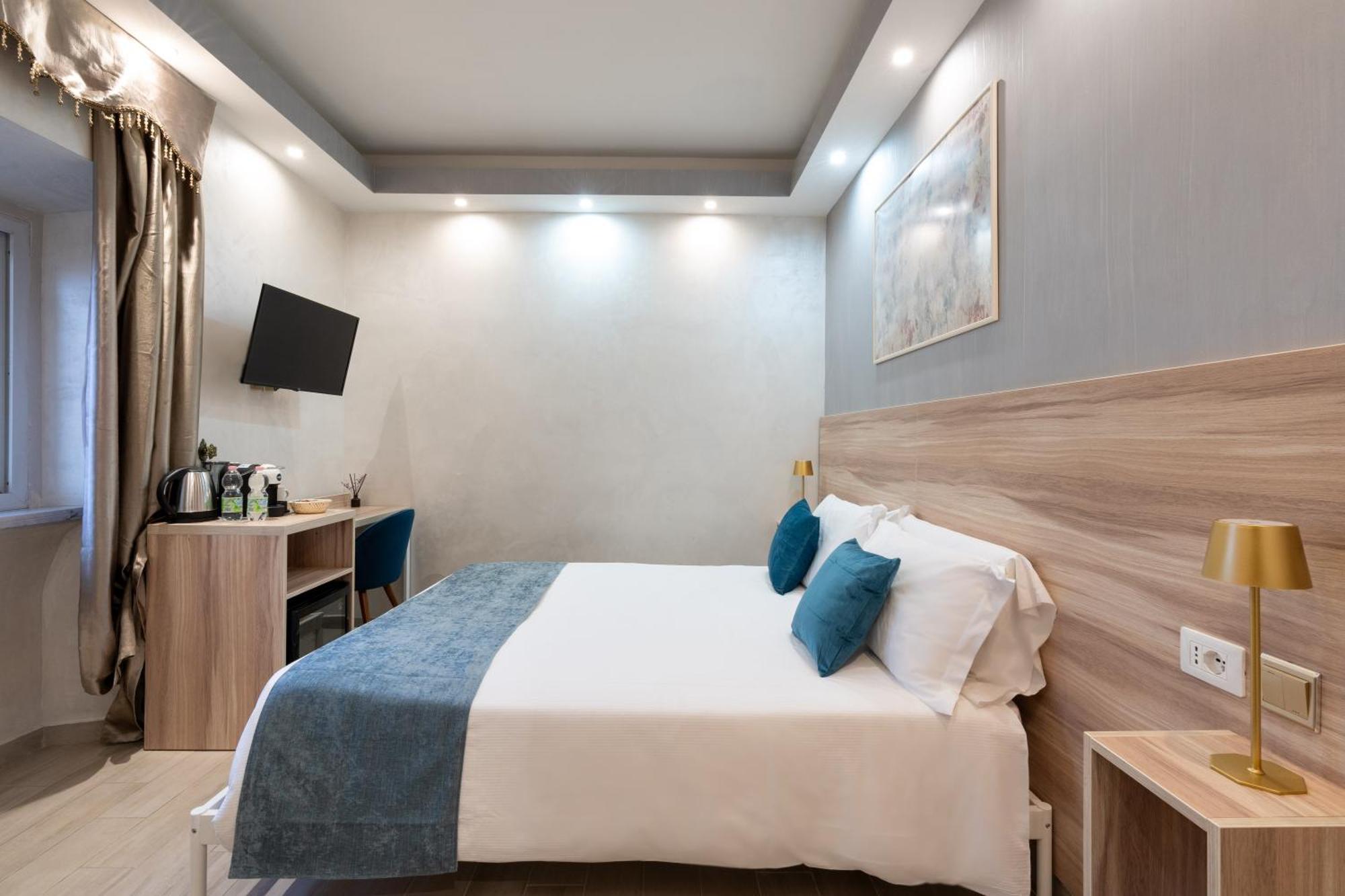 Leone D'Oro Guesthouse - Close To Piazza Vittorio Ρώμη Εξωτερικό φωτογραφία